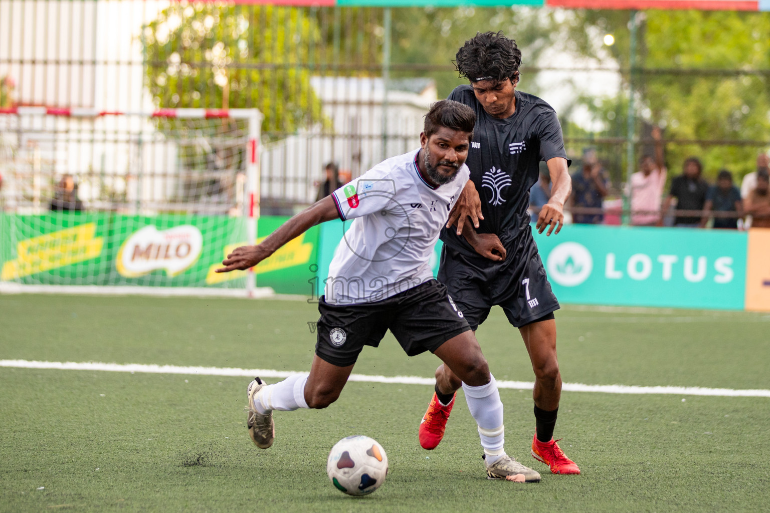 TRADENET VS KULHIVARU VUZARA CLUB in Club Maldives Classic 2024 held in Rehendi Futsal Ground, Hulhumale', Maldives on Friday, 6th September 2024. 
Photos: Hassan Simah / images.mv