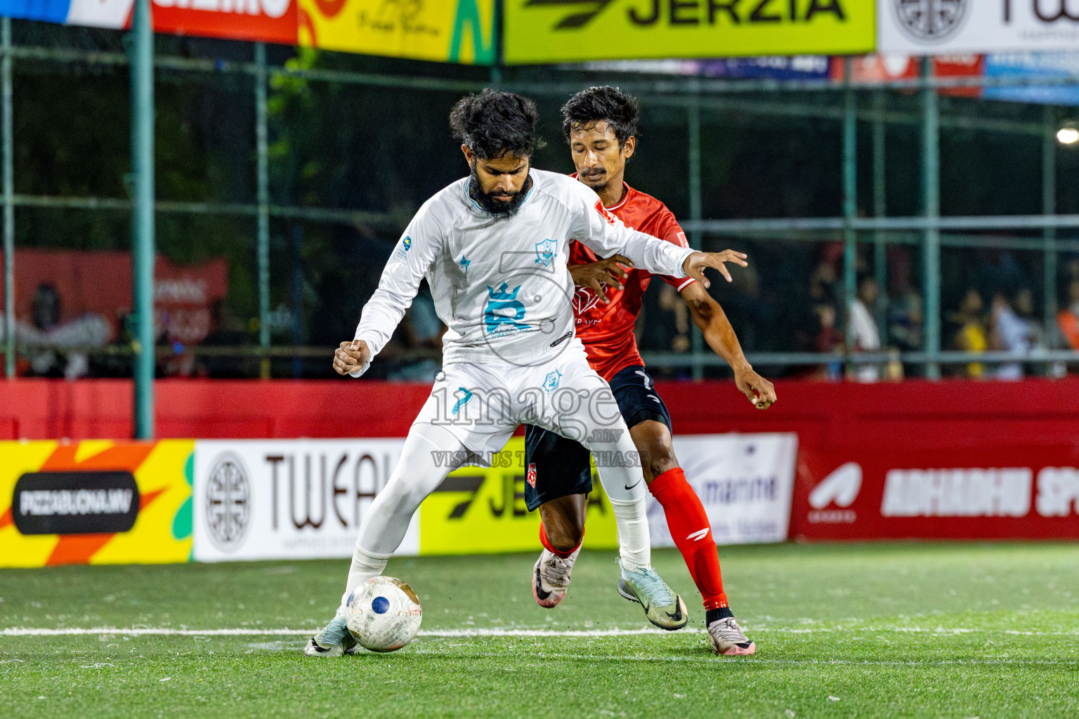AA. Thoddoo VS ADh. Mahibadhoo in zone round on Day 32 of Golden Futsal Challenge 2025 was held on Wednesday , 5th February 2025, in Hulhumale', Maldives. 
Photos: Hassan Simah / images.mv