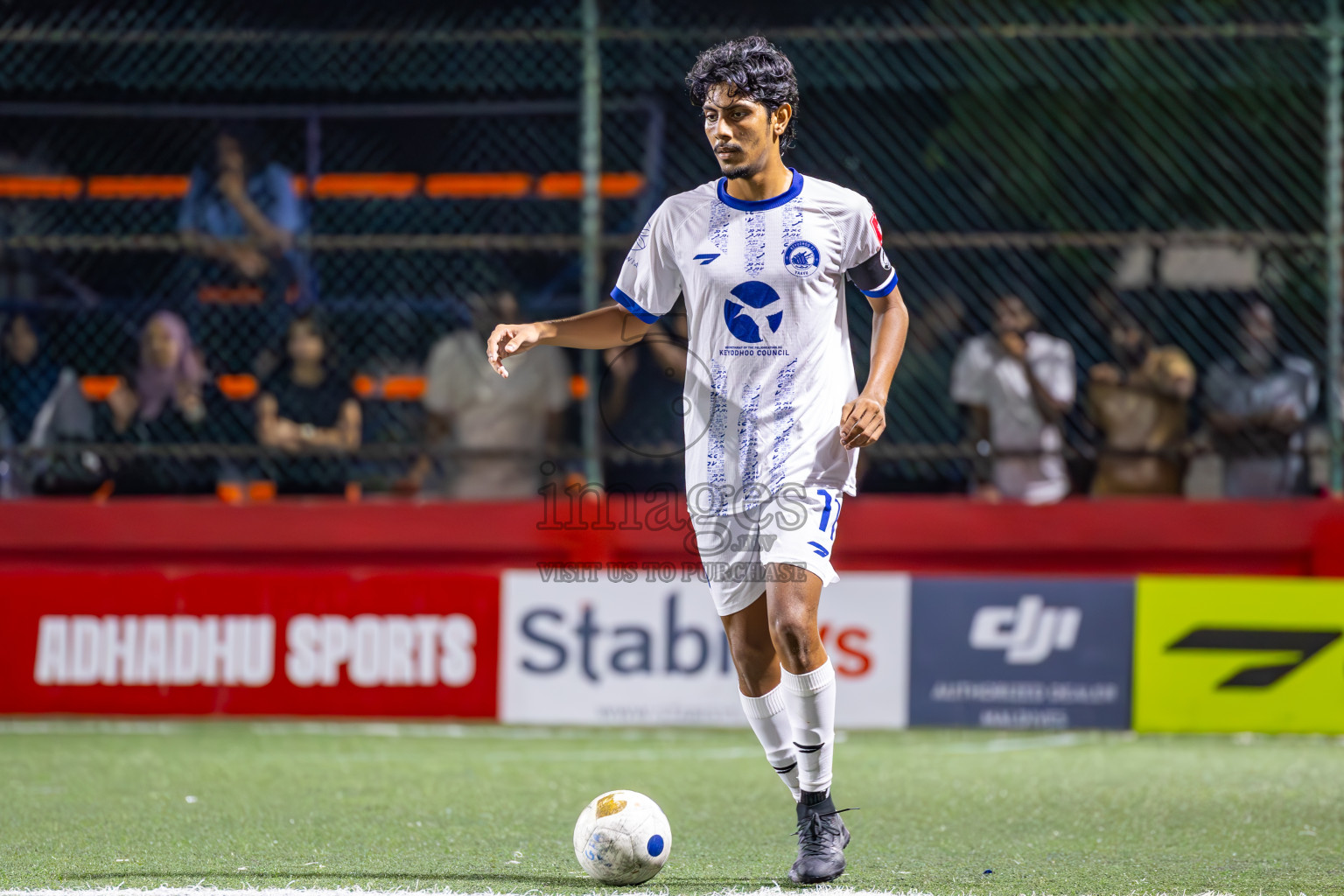 V Keyodhoo vs ADh Mahibadhoo in Zone Round on Day 30 of Golden Futsal Challenge 2025 was held on Monday , 3rd February 2025, in Hulhumale', Maldives.
Photos: Ismail Thoriq / images.mv