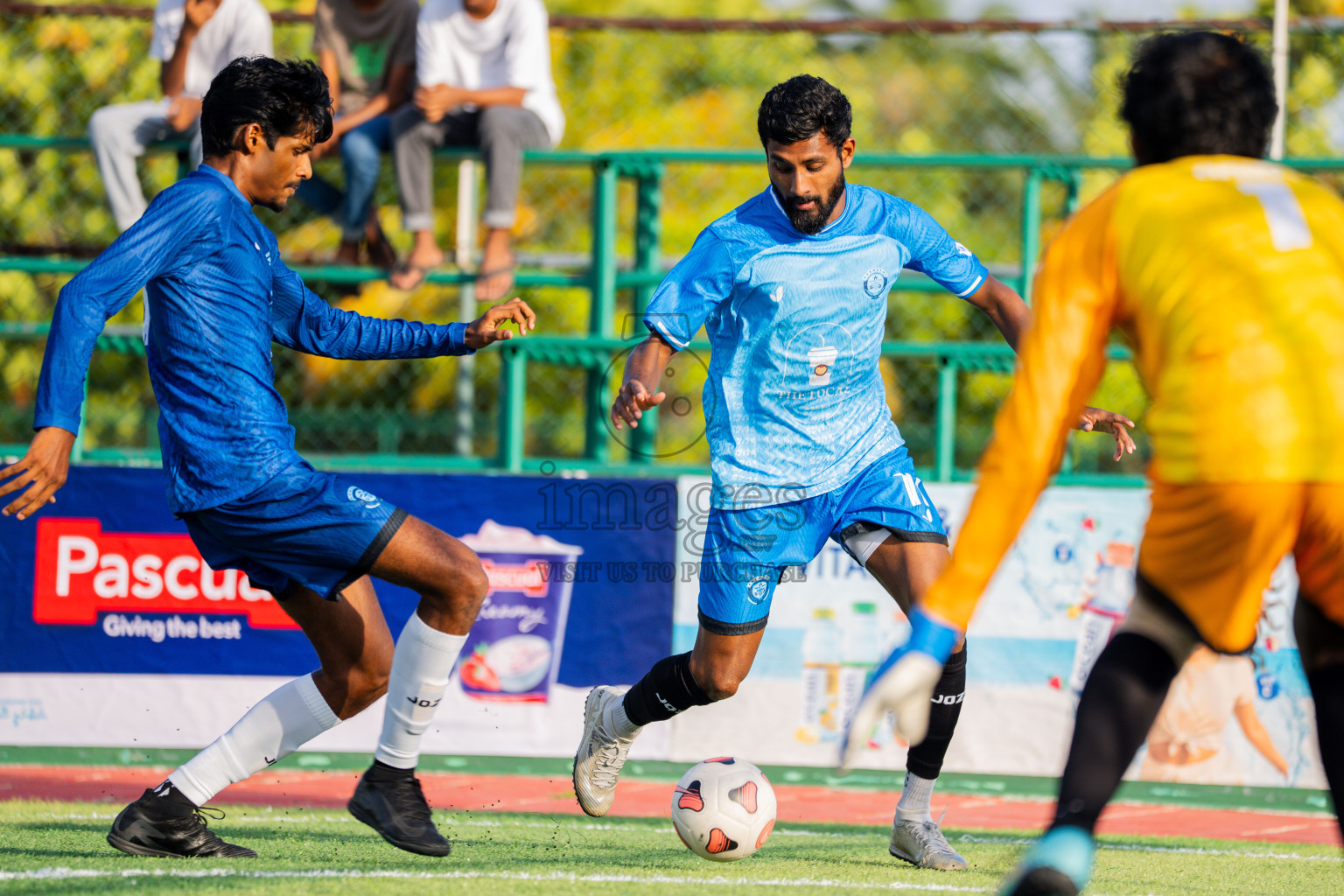 Foemathi VS Foemathi JR in Day 1 - Fonadhoo Youth Futsal Challenge 2025 was held in Fonadhoo Futsal Court, L. Fonadhoo, Maldives on Sunday, 26th October 2025

Photos: Arif Rasheed / images.mv