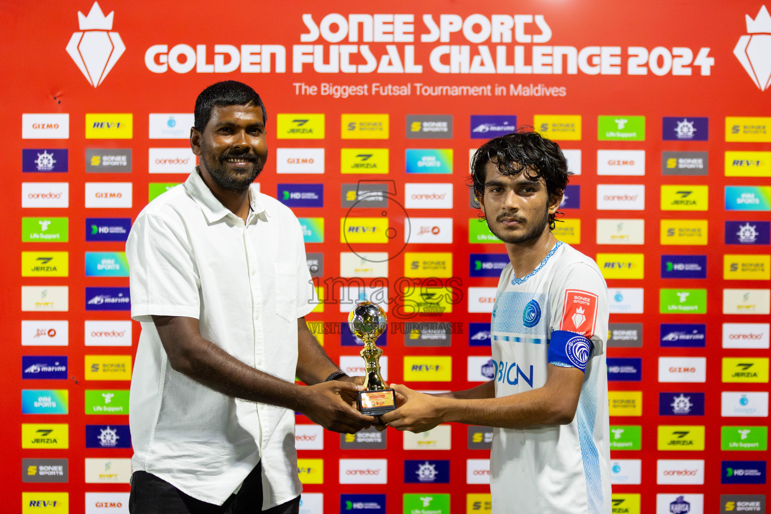 Sh Feydhoo vs Sh Lhaimagu in Day 8 of Golden Futsal Challenge 2024 was held on Monday, 22nd January 2024, in Hulhumale', Maldives Photos: Mohamed Mahfooz Moosa / images.mv