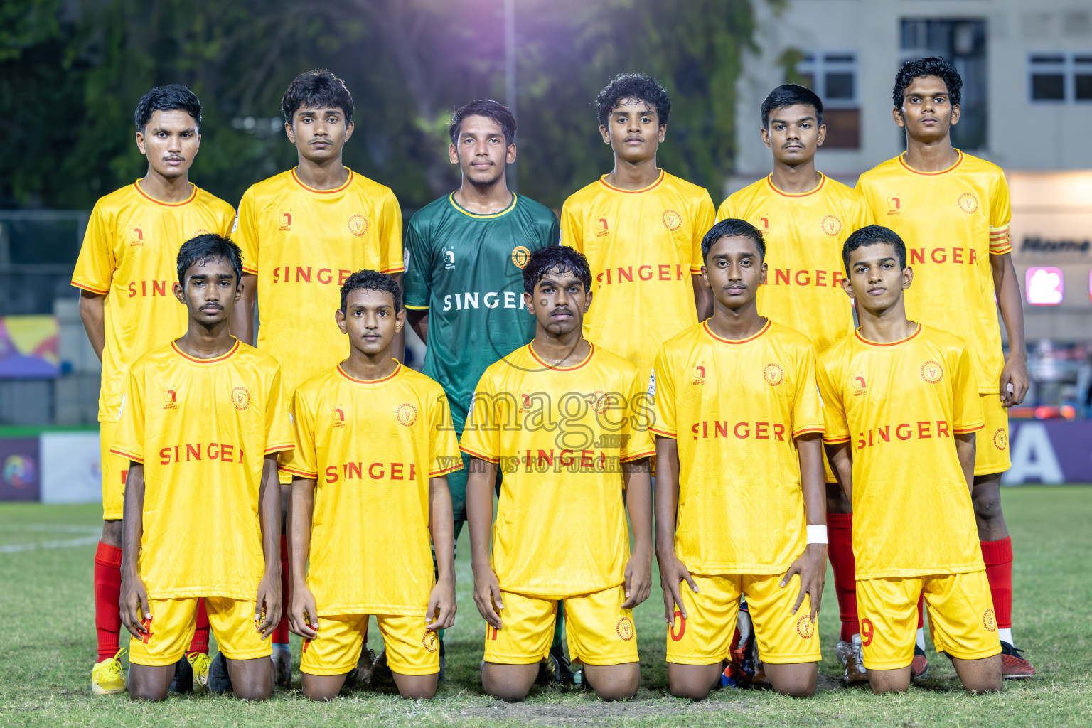 Day 10 of Dhivehi Youth League 2024 was held at Henveiru Stadium, Male', Maldives on Sunday, 15th December 2024.
Photos: Ismail Thoriq / Images.mv