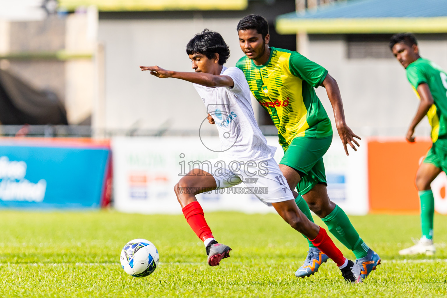 Maziya SRC vs Club Green Streets in Day 2 of Under 19 Youth Championship 2024 was held at National Stadium in Male', Maldives on Monday, 10th June 2024. Photos: Nausham Waheed / images.mv b