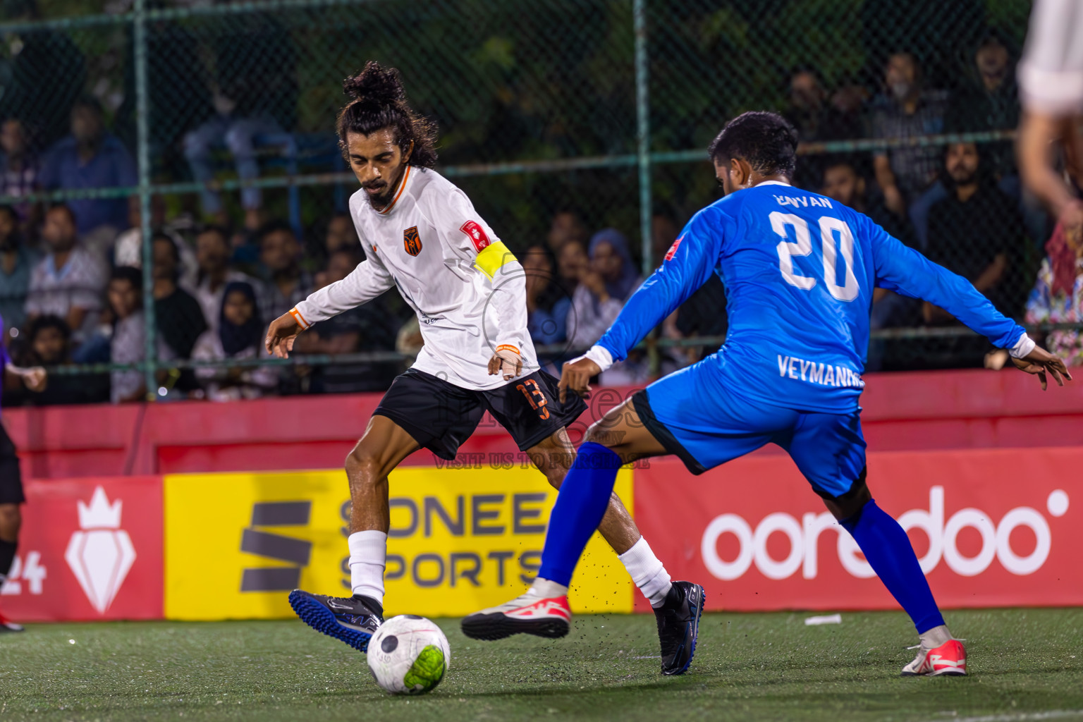 Th Veymandoo vs Th Hirilandhoo in Day 11 of Golden Futsal Challenge 2024 was held on Thursday, 25th January 2024, in Hulhumale', Maldives
Photos: Ismail Thoriq / images.mv