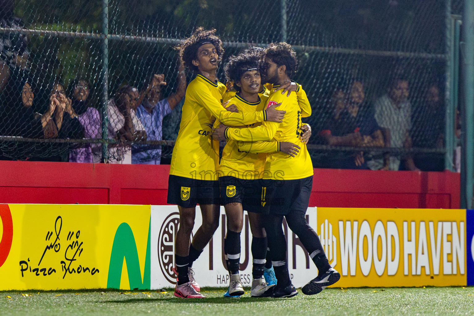 F Magoodhoo vs F Dharanboodhoo in Day 21 of Golden Futsal Challenge 2025 was held on Saturday , 25th January 2025, in Hulhumale', Maldives. Photos: Nausham Waheed / images.mv
