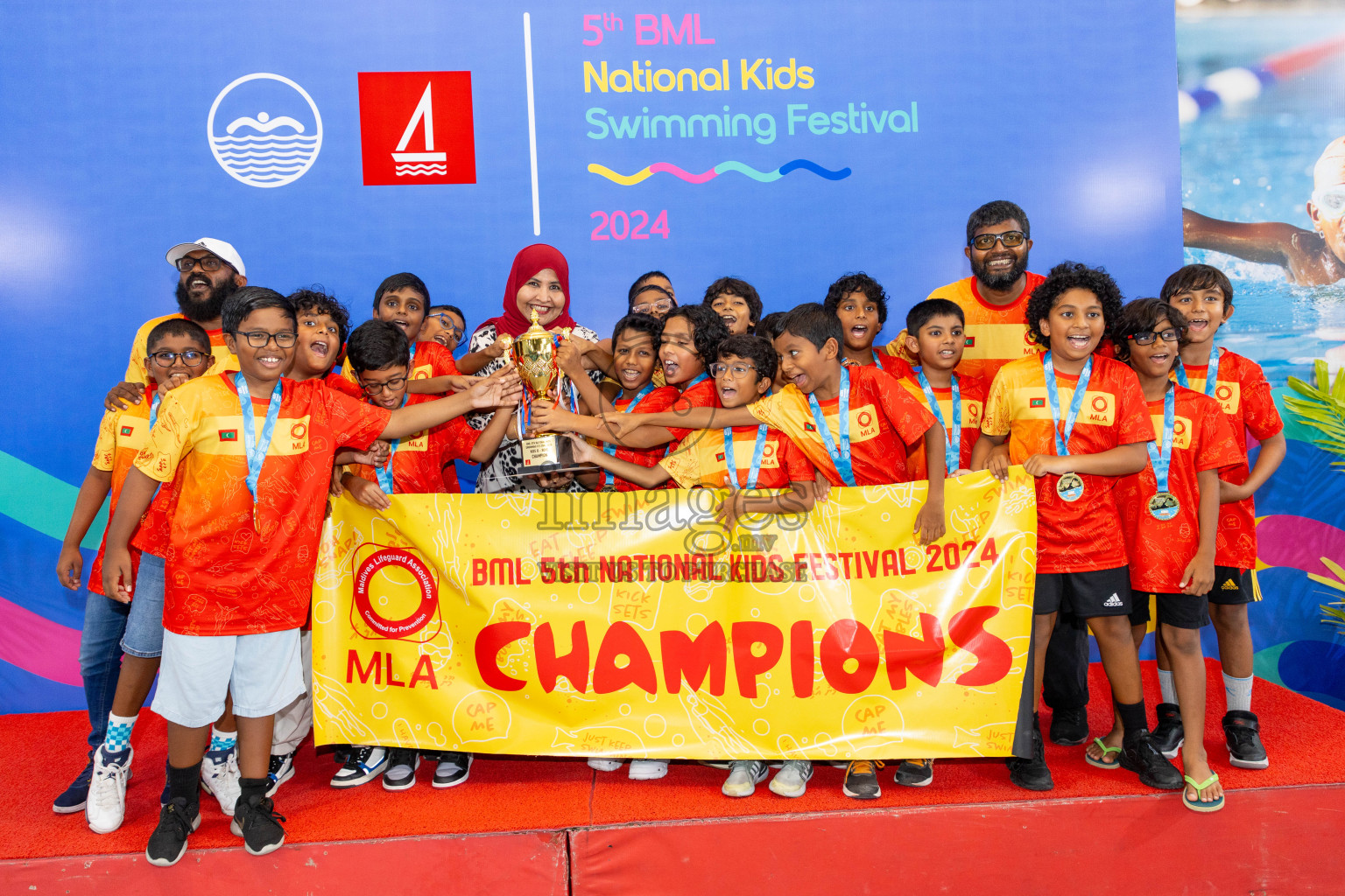 Closing of BML 5th National Swimming Kids Festival 2024 held in Hulhumale', Maldives on Saturday, 23rd November 2024.
Photos: Ismail Thoriq / images.mv