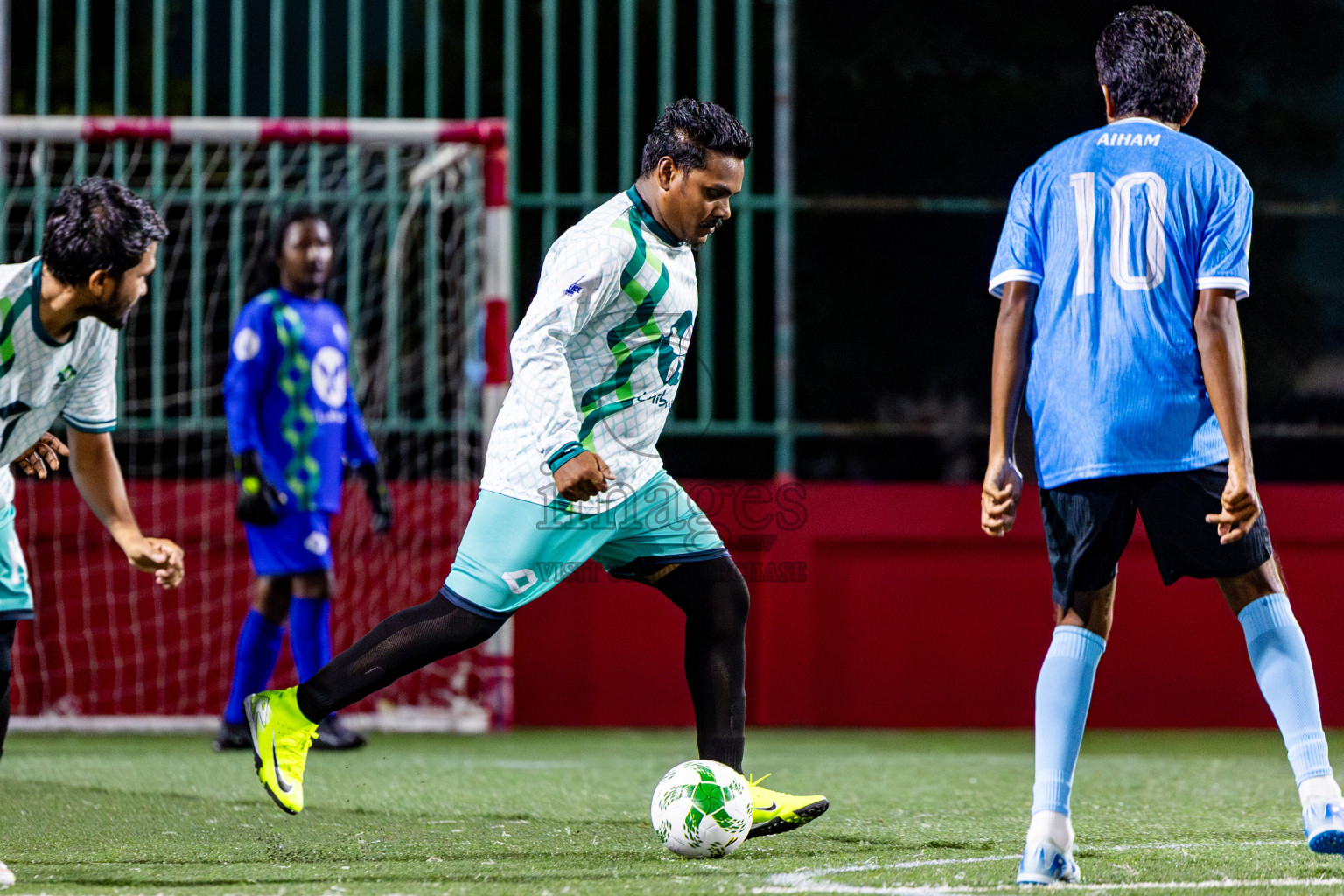 Dharumavantha vs Smatown FC in Day 1 of Office League 2025 was held on Wednesday, 16th April 2025 in Hulhumale', Maldives. Photos: Nausham Waheed / images.mv