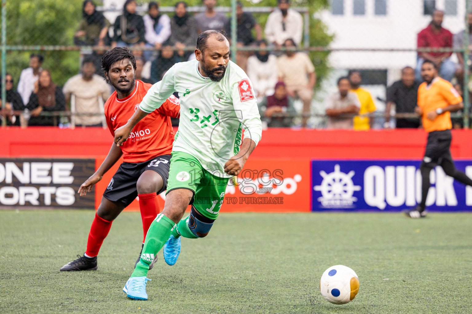 AA. Feridhoo VS AA. Rasdhoo in Day 7 of Golden Futsal Challenge 2025 was held on Saturday, 11th January 2025, in Hulhumale', Maldives Photos: Hassan Simah / images.mv
