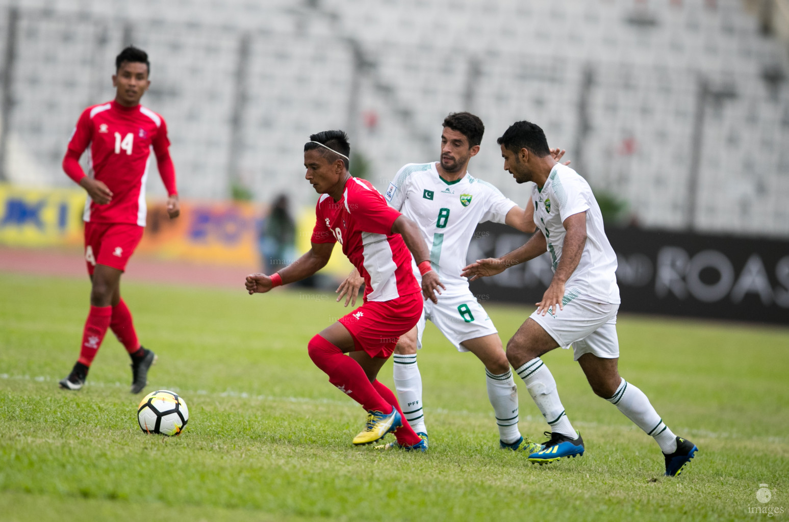 Pakistan vs Nepal in SAFF Suzuki Cup 2018 in Dhaka, Bangladesh, Monday, September 04, 2018. (Images.mv Photo/Hussain Sinan).