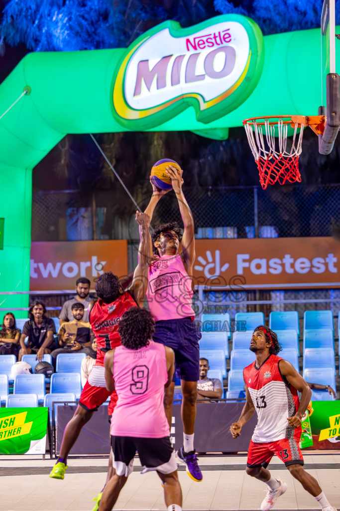 Day 6 of MILO Ramadan 3x3 Challenge 2024 was held in Ekuveni Outdoor Basketball Court at Male', Maldives on Sunday, 18th March 2024.
Photos: Ismail Thoriq / images.mv