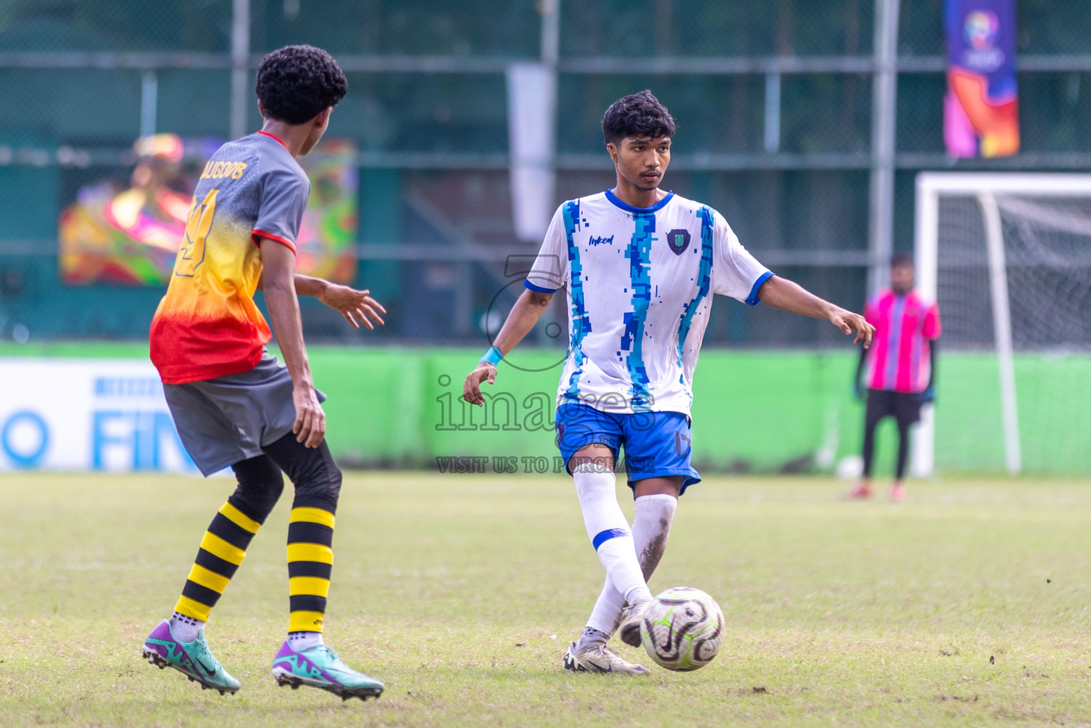 Club Eagles vs Super United Sports  in Day 12 of Dhivehi Youth League 2024 held at Henveiru Stadium on Wednesday , 18th December 2024. Photos: Shuu Abdul Sattar