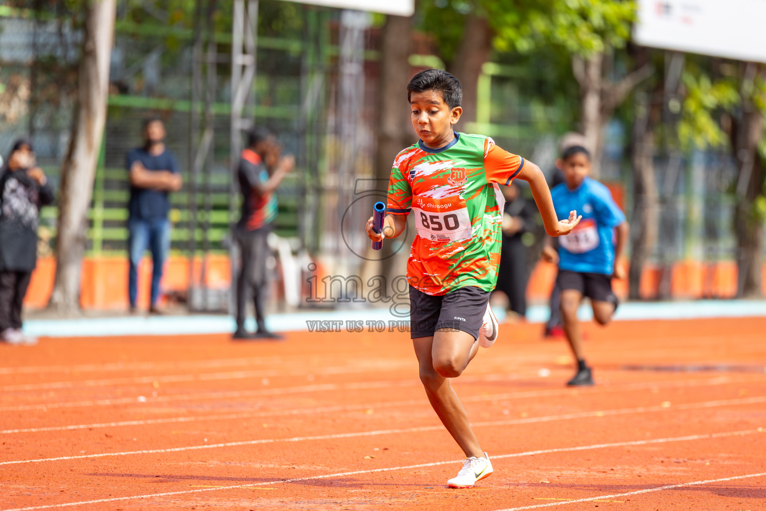 Day 6 of Inter-school Athletics Championship 2025 held in Ekuveni Synthetic Track, Male', Maldives on Sunday, 12th October 2025. Photos by: Ismail Thoriq / Images.mv