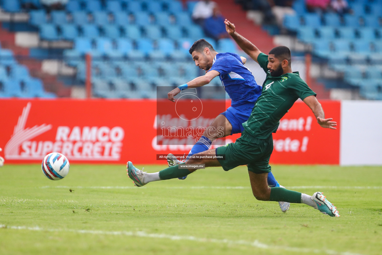 Pakistan vs Kuwait in SAFF Championship 2023 held in Sree Kanteerava Stadium, Bengaluru, India, on Saturday, 24th June 2023. Photos: Nausham Waheed, Hassan Simah / images.mv