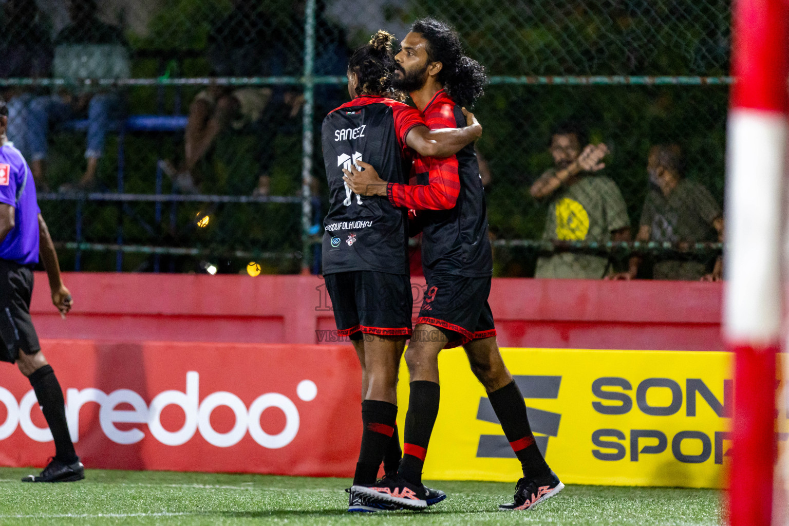 AA. Bodufolhudhoo  VS  AA. Thoddoo  in Day 11 of Golden Futsal Challenge 2024 was held on Thursday, 25th January 2024, in Hulhumale', Maldives
Photos: Nausham Waheed / images.mv