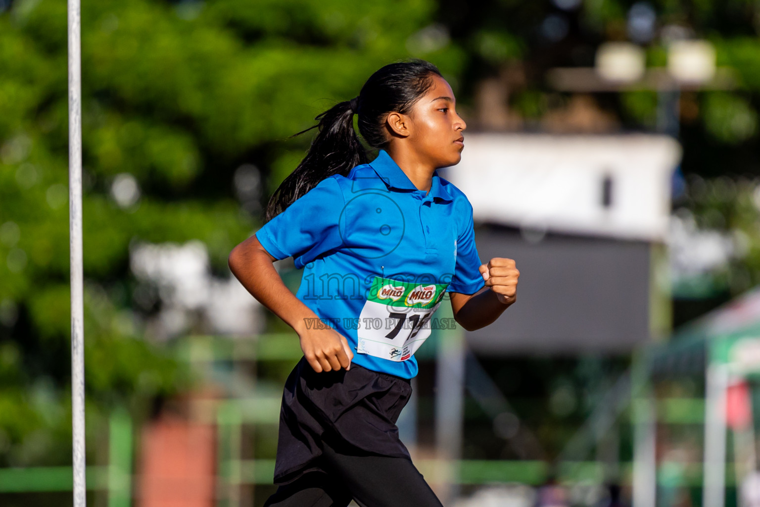 Day 2 of Inter-school Athletics Championship 2025 held in Ekuveni Synthetic Track, Male', Maldives on Tuesday, 07th October 2025. Photos by: Nausham Waheed / Images.mv