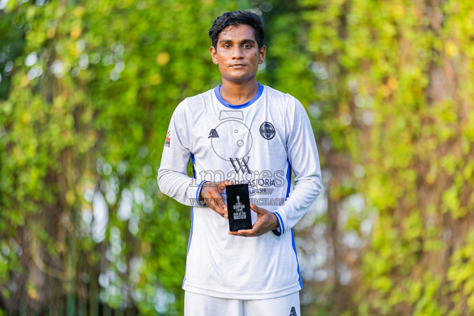 Waldorf Astoria vs Jumeirah Olhaheli in Resort Super League 2025 was held on Tuesday, 28th October 2025 in Jumeirah Olhaheli Island Maldives, Photos: Areef Adam / images.mv