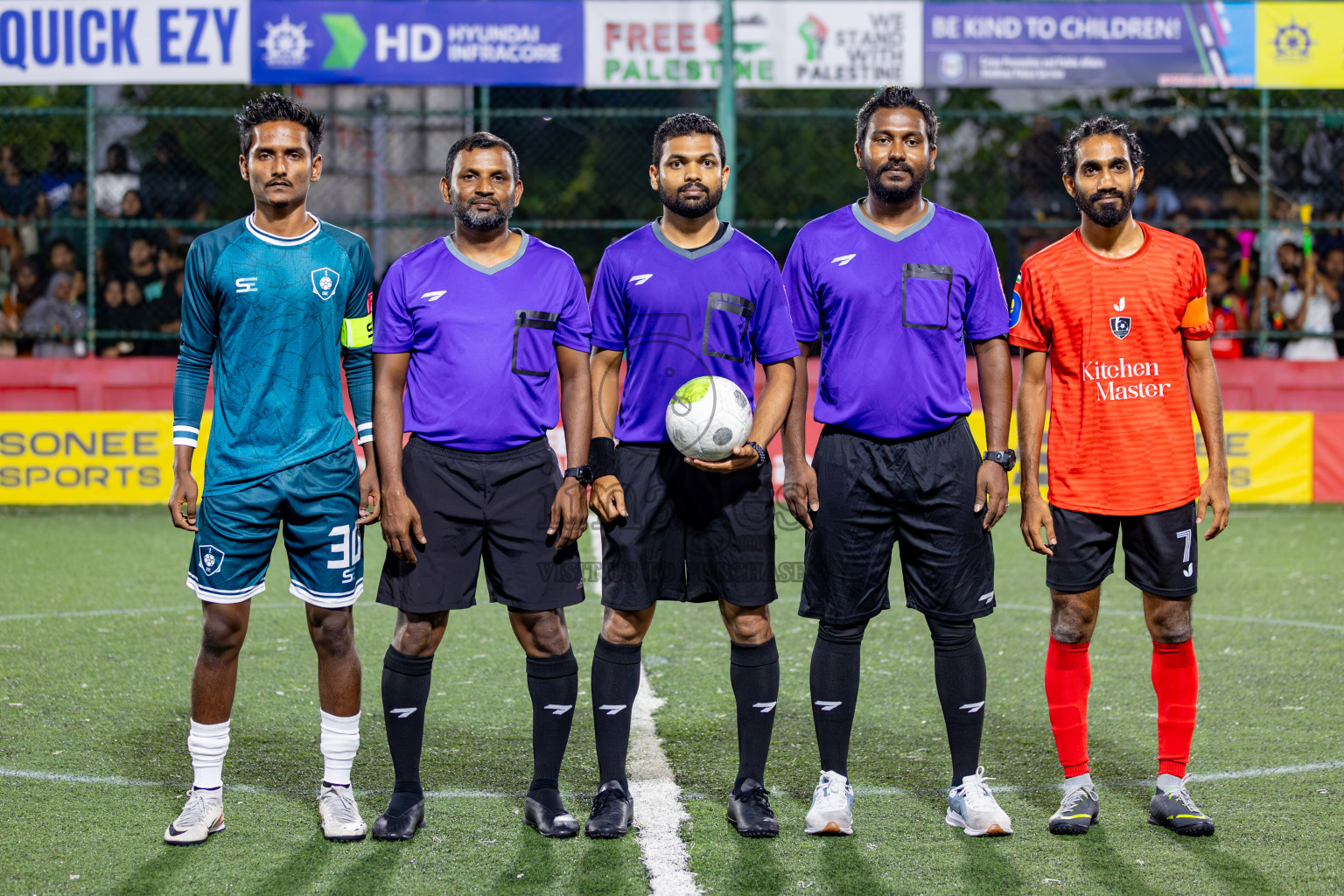 Sh. Kanditheemu VS R. Dhuvaafaru on Day 35 of Golden Futsal Challenge 2024 was held on Tuesday, 20th February 2024, in Hulhumale', Maldives 
Photos: Hassan Simah, / images.mv