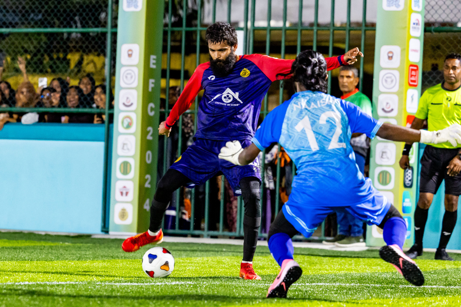 Dee Ess Kay vs Fools SC in Day 3 of Laamehi Dhiggaru Ekuveri Futsal Challenge 2024 was held on Sunday, 28th July 2024, at Dhiggaru Futsal Ground, Dhiggaru, Maldives Photos: Nausham Waheed / images.mv