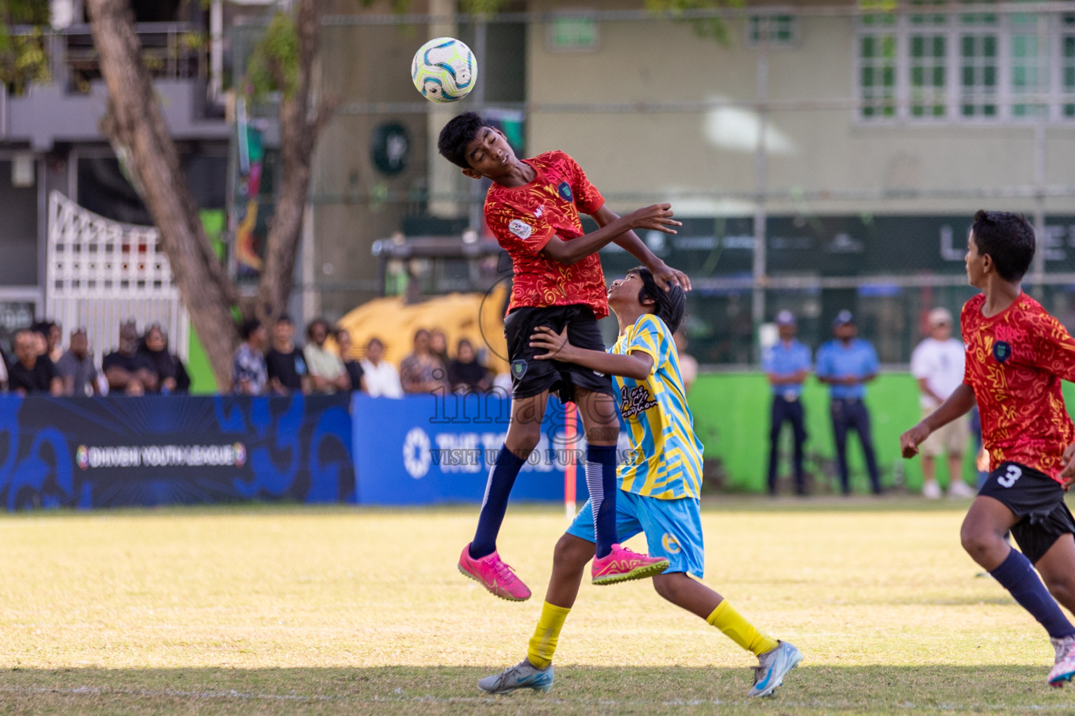 Club Valencia vs Super United Sports (U12) in Day 9 of Dhivehi Youth League 2024 held at Henveiru Stadium on Saturday, 14th December 2024. Photos: Mohamed Mahfooz Moosa / Images.mv