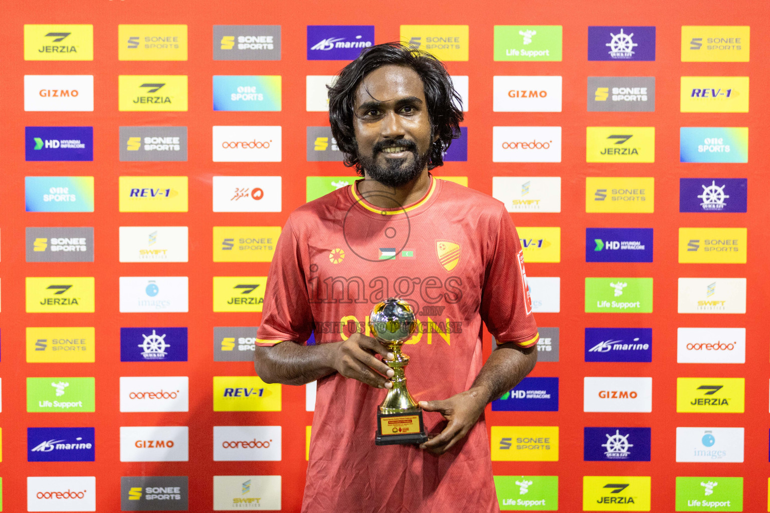 Dh Kudahuvadhoo VS Dh Meedhoo in Day 13 of Golden Futsal Challenge 2024 was held on Saturday, 27th January 2024, in Hulhumale', Maldives Photos: Nausham Waheed / images.mv