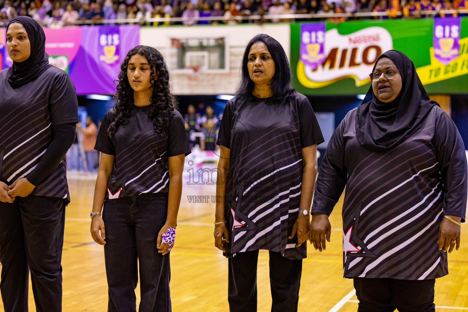 Iskandhar School vs Ghiyasuddin International School in the U15 Finals of Inter-school Netball Tournament held in Social Center at Male', Maldives on Monday, 26th August 2024. Photos: Hassan Simah / images.mv