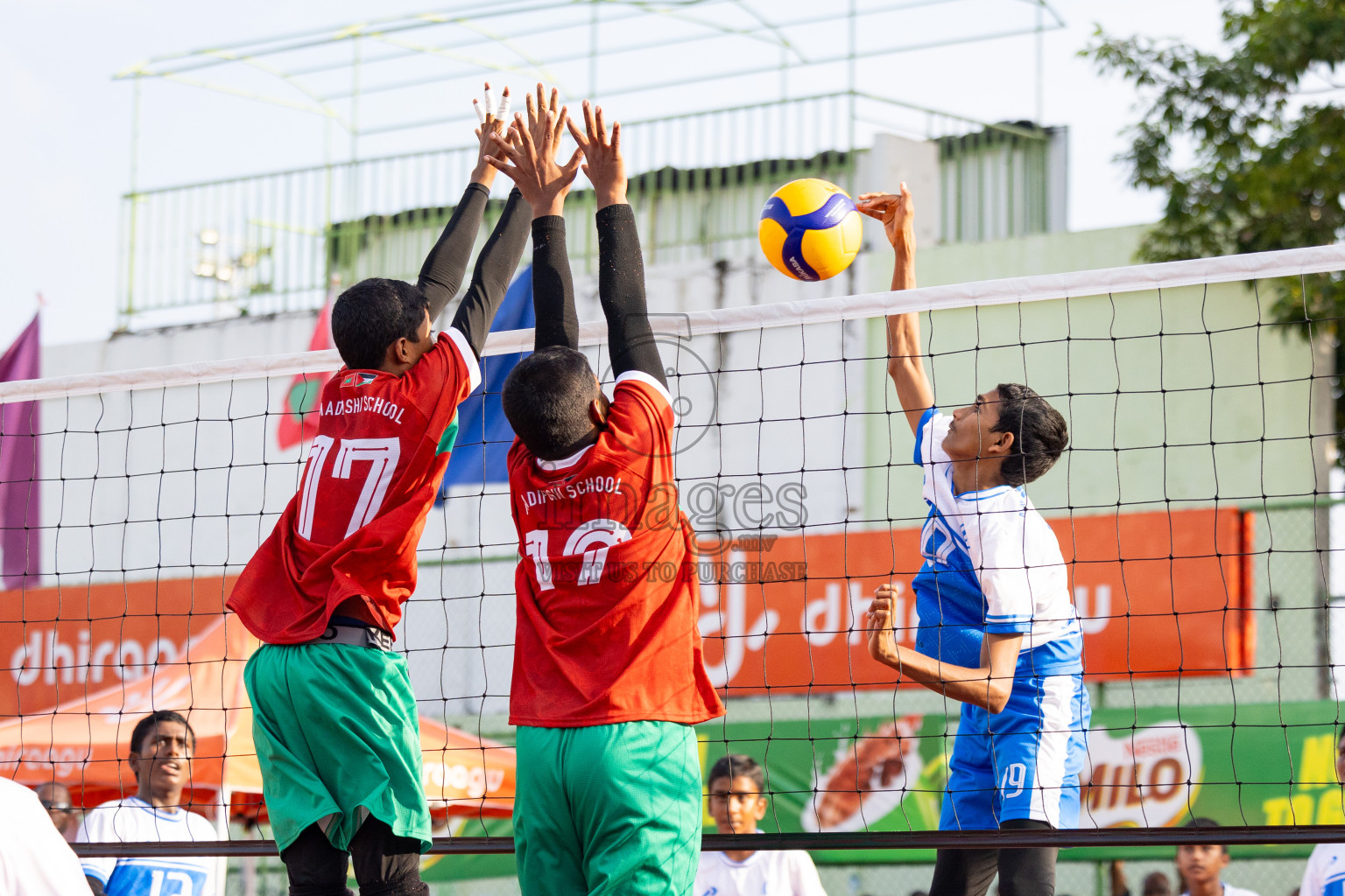 Day 10 of Interschool Volleyball Tournament 2024 was held in Ekuveni Volleyball Court at Male', Maldives on Sunday, 1st December 2024.
Photos: Ismail Thoriq / images.mv