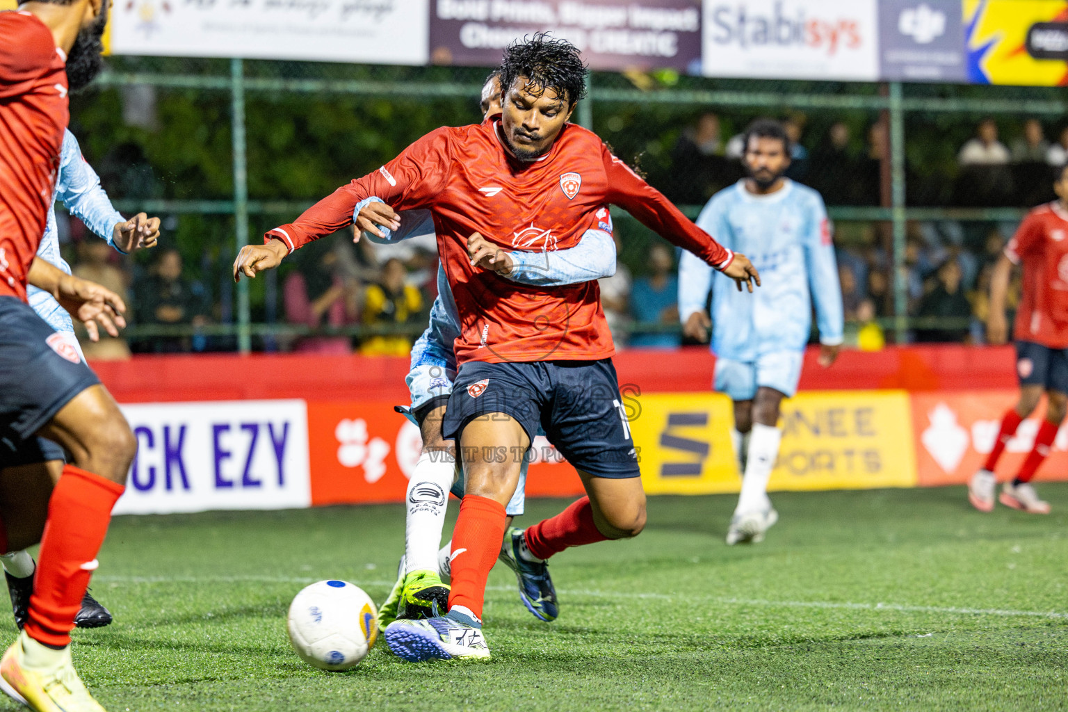 ADh Mahibadhoo VS ADh Kunburudhoo Atoll Round Semi-Final on Day 20 of Golden Futsal Challenge 2025 was held on Friday, 24 January 2025, in Hulhumale', Maldives. 
Photos: Hassan Simah / images.mv