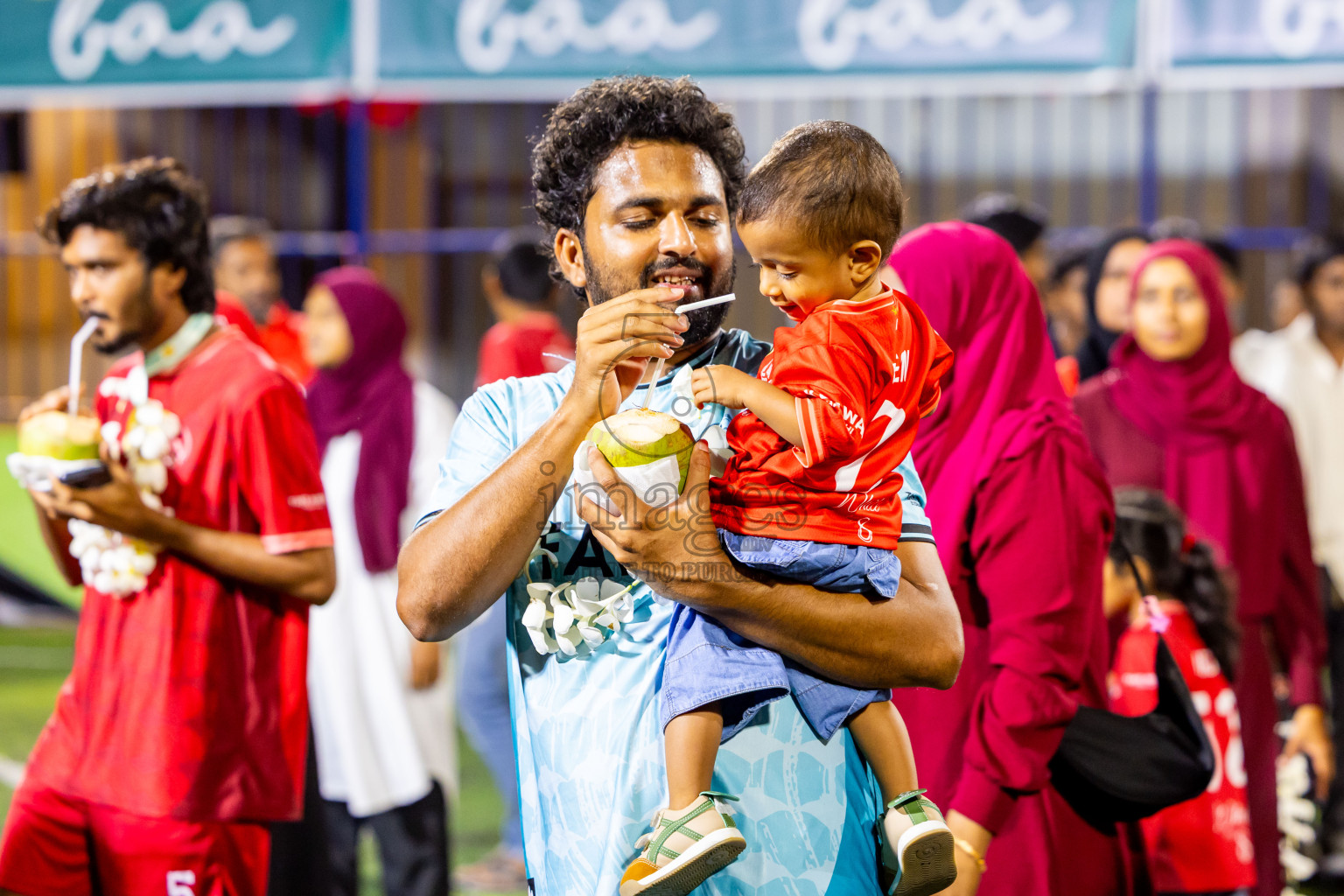 Closing Ceremony of Better in Baa Futsal Fiesta 2025 held in B. Eydhafushi, Maldives on Monday, 17th November 2025. Photos: Nausham Waheed / images.mv