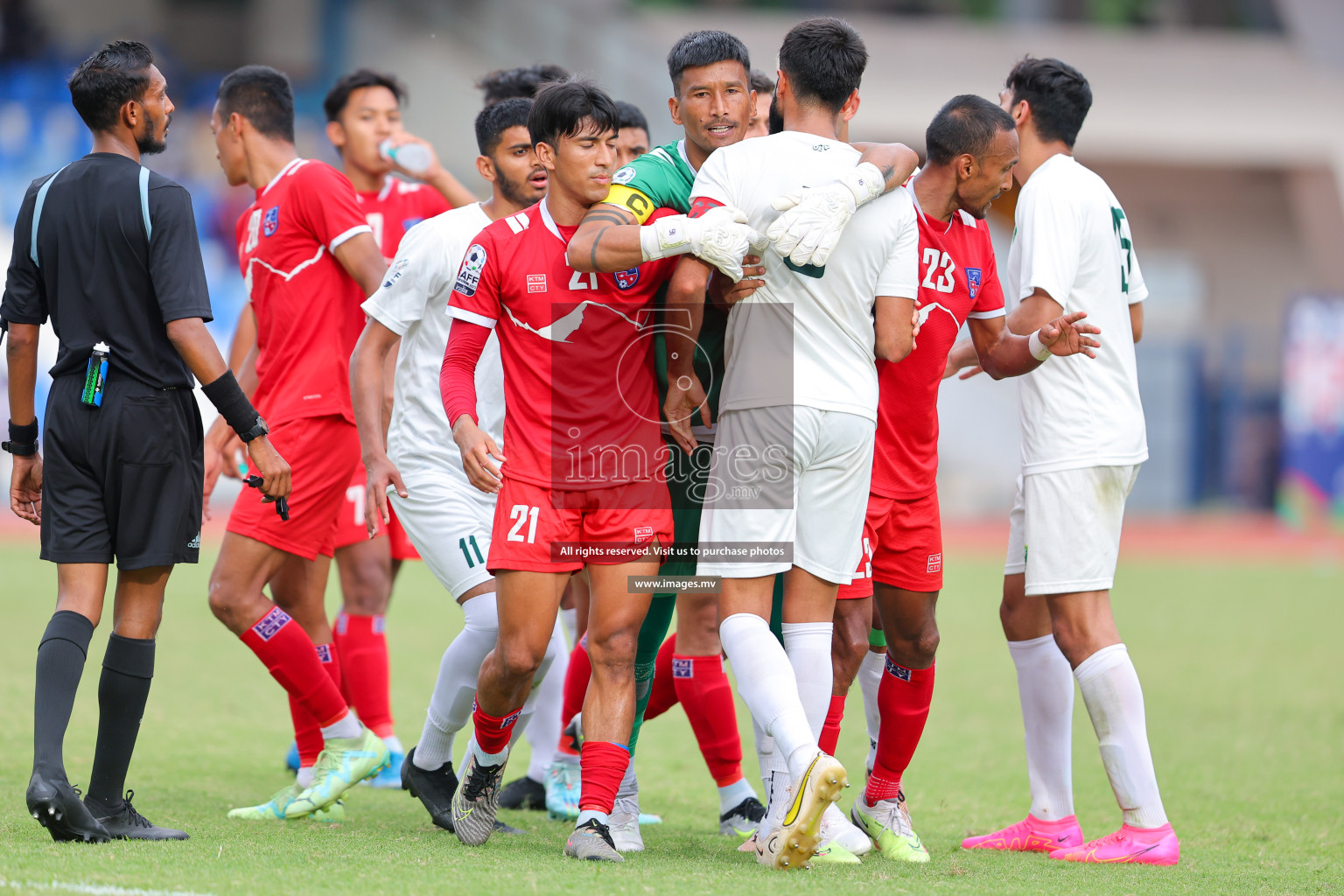 Nepal vs Pakistan in SAFF Championship 2023 held in Sree Kanteerava Stadium, Bengaluru, India, on Tuesday, 27th June 2023. Photos: Nausham Waheed, Hassan Simah / images.mv