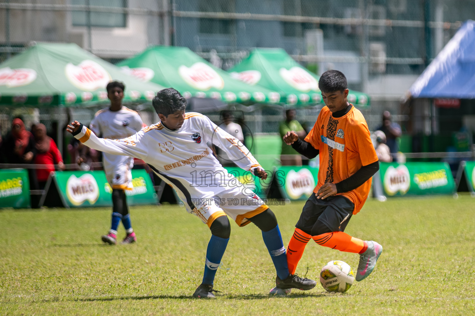 Day 3 of MILO Academy Championship 2025 (U14) was held on Saturday, 1st November 2025 at Henveiru Football Grounds, Male', Maldives . 

Photos: Hassan Simah / images.mv