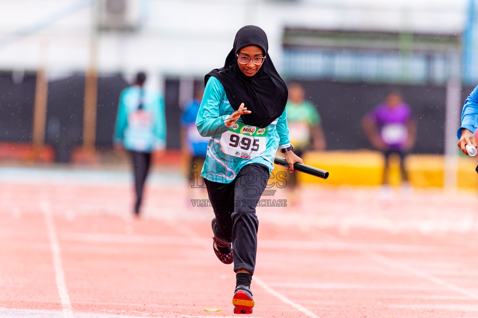 Day 6 of Inter-school Athletics Championship 2025 held in Ekuveni Synthetic Track, Male', Maldives on Sunday, 12th October 2025. Photos by: Nausham Waheed / Images.mv