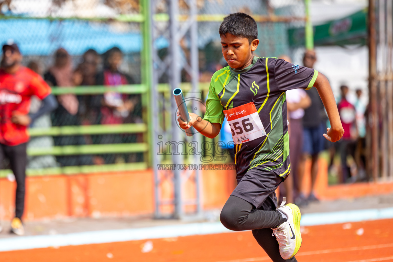 Day 6 of Inter-school Athletics Championship 2025 held in Ekuveni Synthetic Track, Male', Maldives on Sunday, 12th October 2025. Photos by: Ismail Thoriq / Images.mv