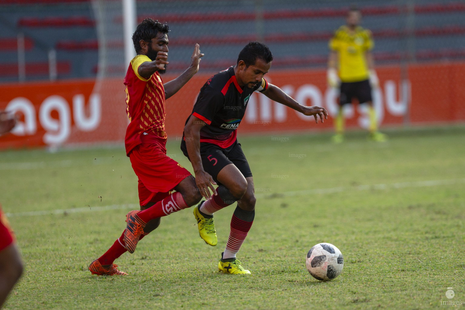 Victory Sports Club vs Foakaidhoo in Dhiraagu Dhivehi Premier League 2018 in Male, Maldives, Thursday October 25, 2018. (Images.mv Photo/Abdulla Abeedh)