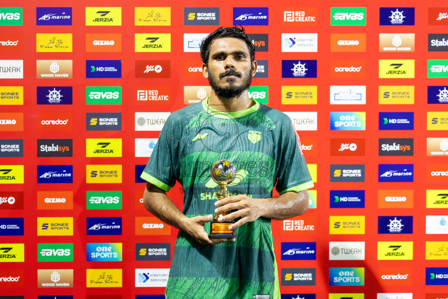Th. Kinbidhoo VS Th. Dhiyamigili in Day 18 of Golden Futsal Challenge 2025 was held on Wednesday, 22nd January 2025, in Hulhumale', Maldives. Photos: Nausham Waheed / images.mv