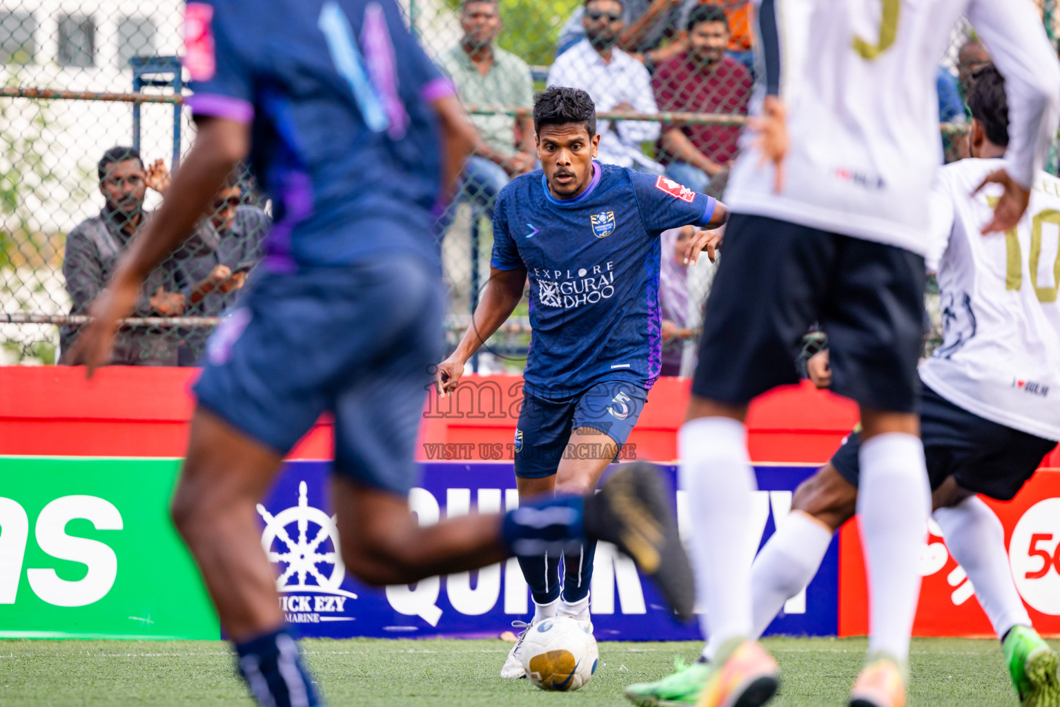 K Gulhi vs K Guraidhoo in Day 15 of Golden Futsal Challenge 2025 was held on Sunday, 19th January 2025, in Hulhumale', Maldives. Photos: Nausham Waheed / images.mv