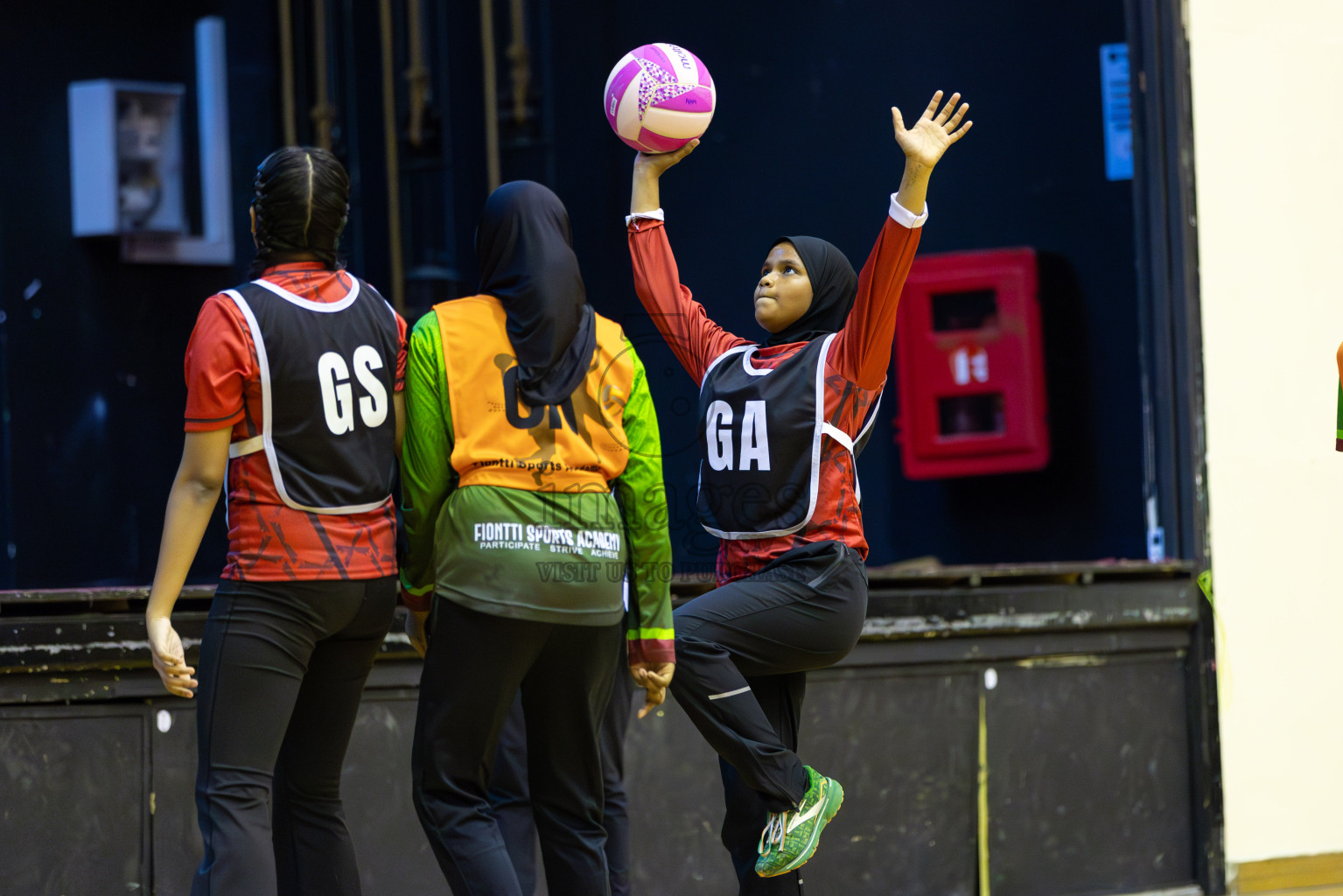 Fionti A team vs AIS Netball Academy in Day 3 of 3rd Netball Junior Championship, held at Social Center on Wednesday 22nd January 2025 . Photos: Shuu Abdul Sattar / images.mv