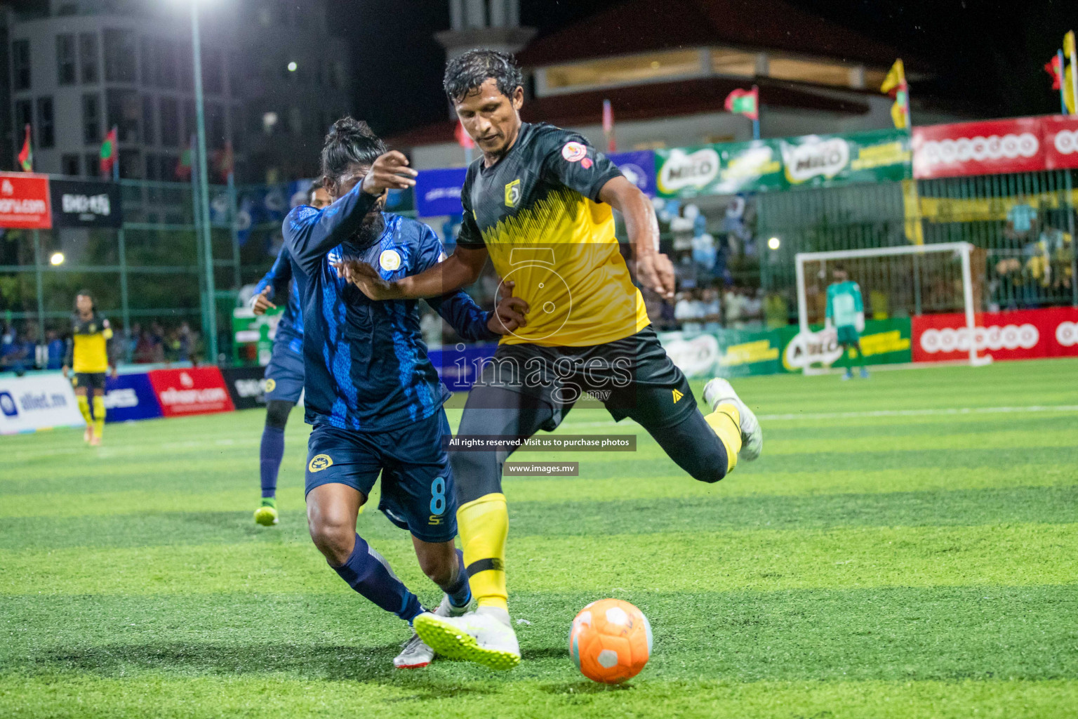 Team MPL vs Team RRC in the Quarter Finals of Club Maldives 2021 held at Hulhumale'; on 13th December 2021 Photos:Shu Abdul Sattar / images/mv