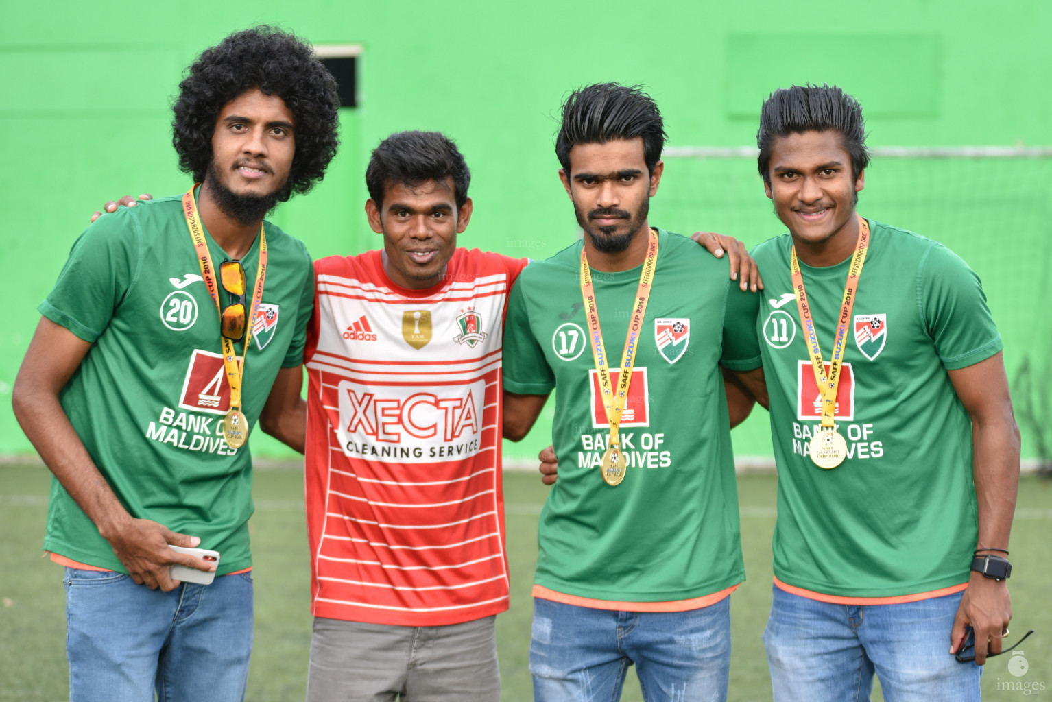 Take a Photo with SAFF Suzuki Cup Trophy 2018 held in Male' Maldives, Wednesday, 19 September 2018 (Images.mv Photo/ Suadh Abdul Sattar)
