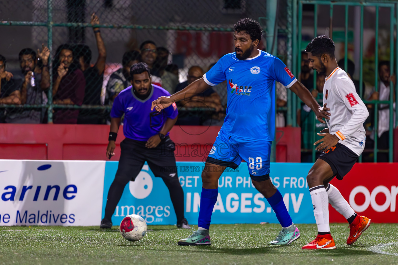 Th Veymandoo vs Th Hirilandhoo in Day 11 of Golden Futsal Challenge 2024 was held on Thursday, 25th January 2024, in Hulhumale', Maldives
Photos: Ismail Thoriq / images.mv