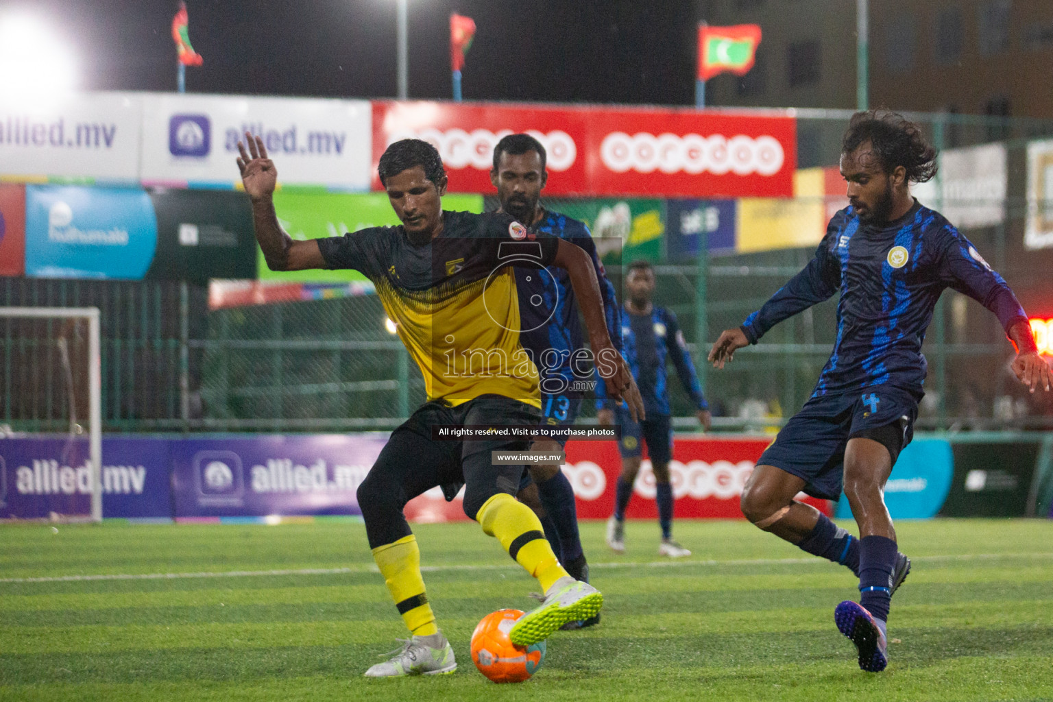 Team MPL vs Team RRC in the Quarter Finals of Club Maldives 2021 held at Hulhumale'; on 13th December 2021 Photos: Nasam/ images.mv