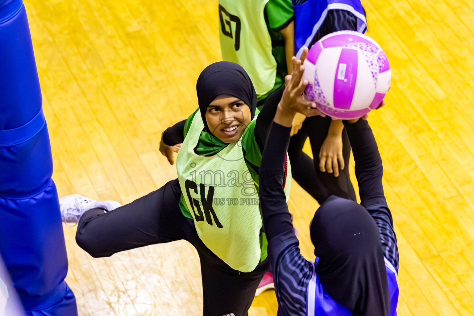 C Green Streets vs SC Shinning Star in Day 5 of 24th Milo Netball Association Championship held in Social Center at Male', Maldives on Friday, 5th September 2025. Photos: Nausham Waheed / images.mv