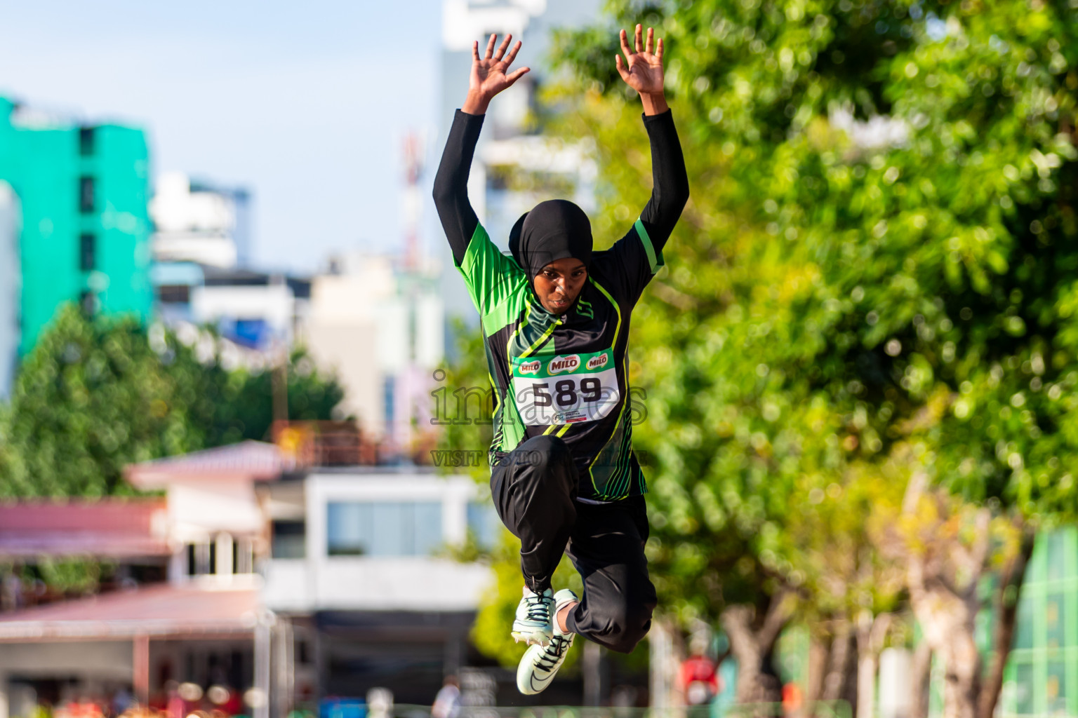 Day 2 of Inter-school Athletics Championship 2025 held in Ekuveni Synthetic Track, Male', Maldives on Tuesday, 07th October 2025. Photos by: Riza / Images.mv
