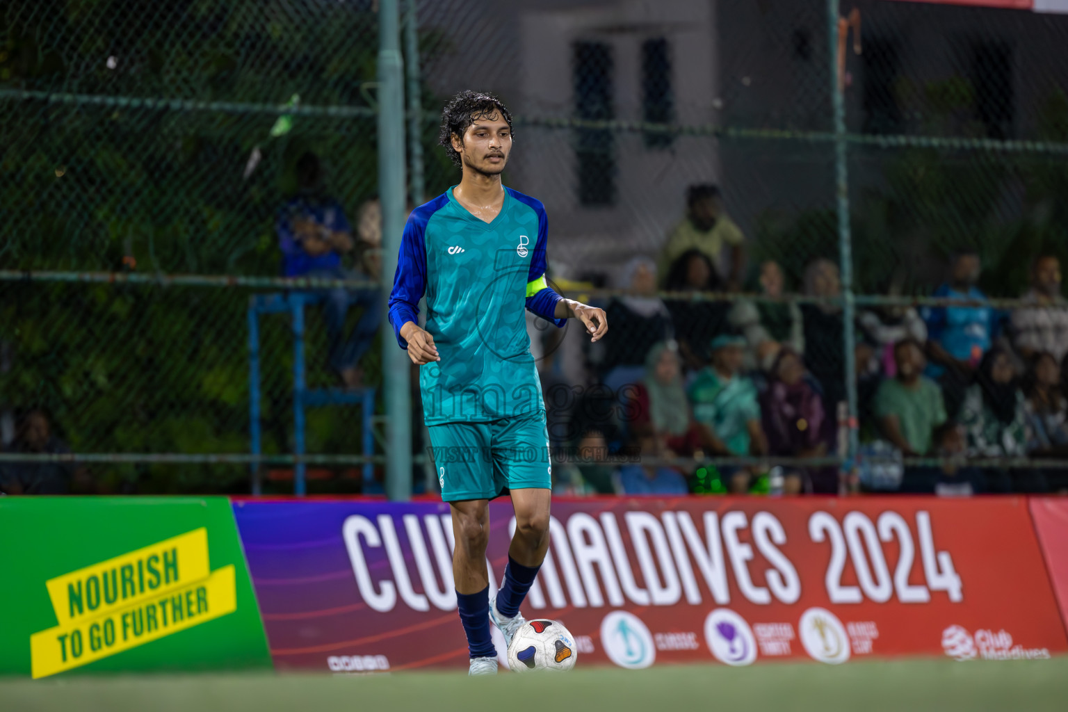 PO SC vs Hiyaa Club in Club Maldives Classic 2024 held in Rehendi Futsal Ground, Hulhumale', Maldives on Tuesday, 10th September 2024.
Photos: Ismail Thoriq / images.mv