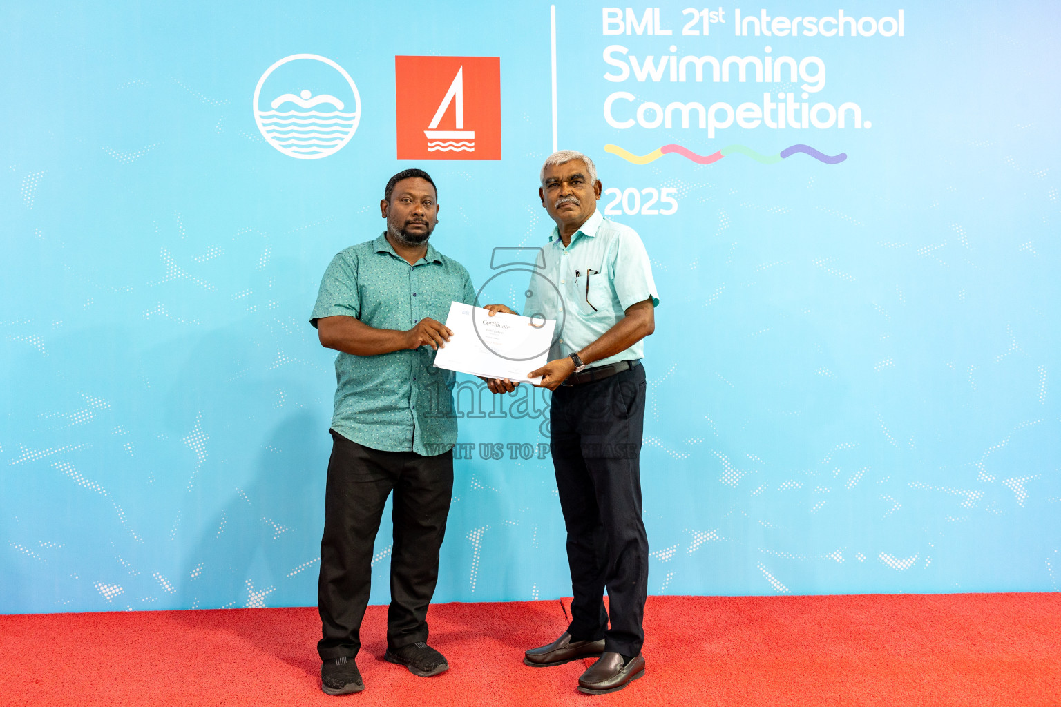 Closing Ceremony of BML 21st Interschool Swimming Competition 2025 .was held in Hulhumale' Swimming Pool, Hulhumale', Maldives on Saturday, 18th October 2025. 
Photos: Hassan Simah / images.mv