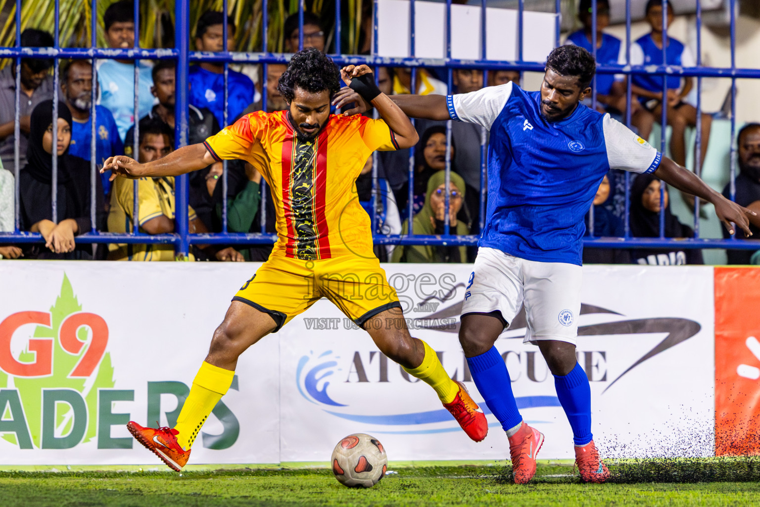 Hithaadhoo vs Thulhaadhoo in Day 5 of Better in Baa Futsal Fiesta 2025 Men's division held in B. Eydhafushi, Maldives on Sunday, 9th November 2025. Photos: Nausham Waheed / images.mv