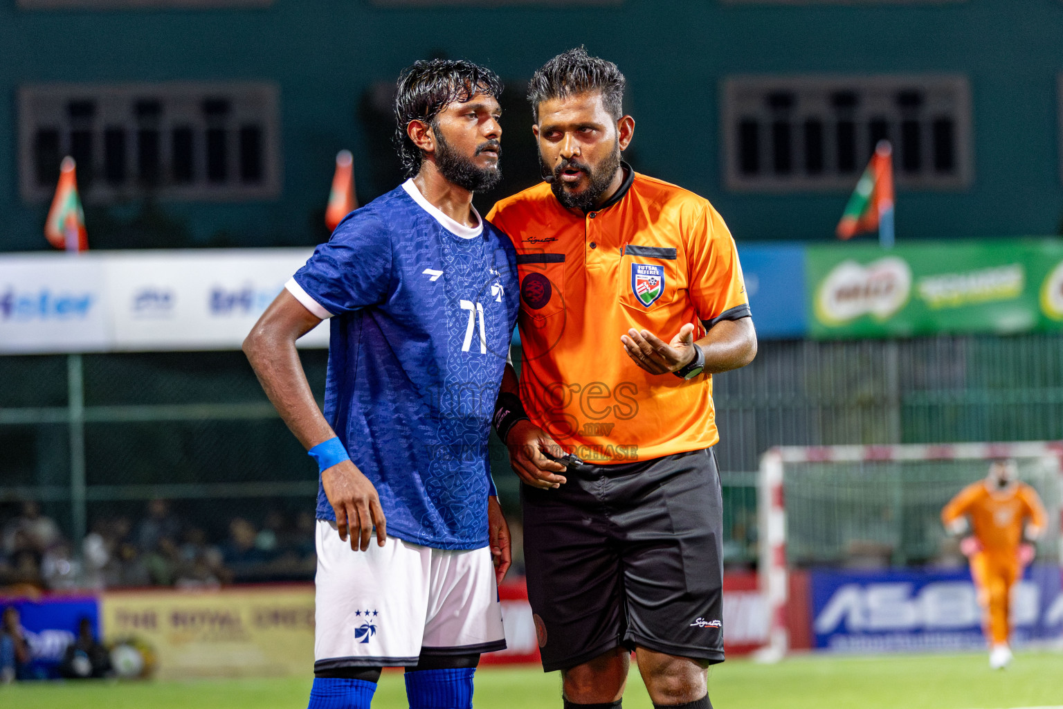 RRC vs MACL in the Quarter Finals of Club Maldives Cup 2025 was held in Rehendhi Futsal Ground, Hulhumale', Maldives on Friday, 17th October 2025. 
Photos: Ismail Thoriq, Hassan Simah / images.mv