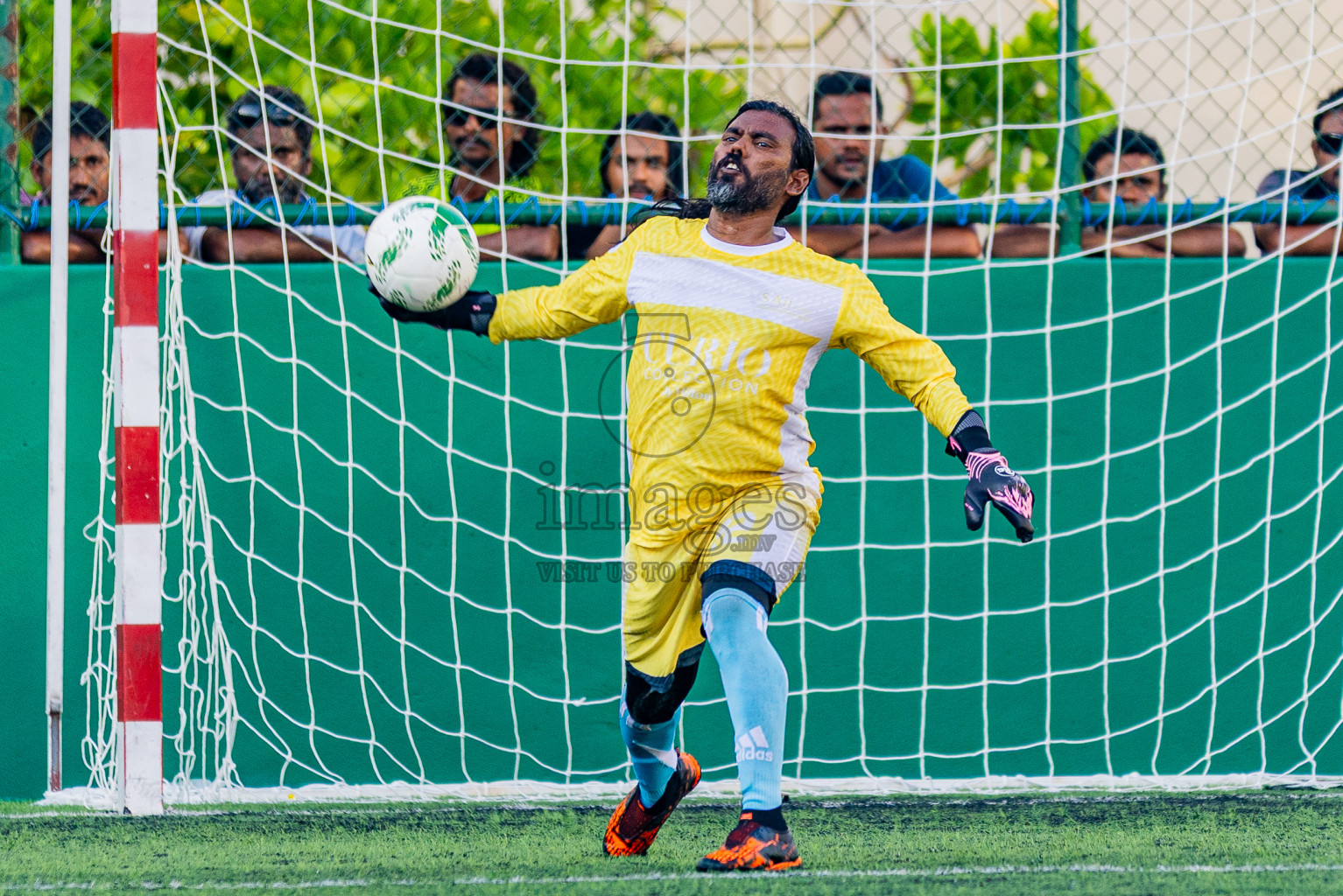 Waldorf Astoria vs Saii Lagoon in Resort League 2025 (South Male Zone) day 2 was held on Monday, 29th September 2025 in Crossroads's Maldives, Photos: Areef Adam / images.mv