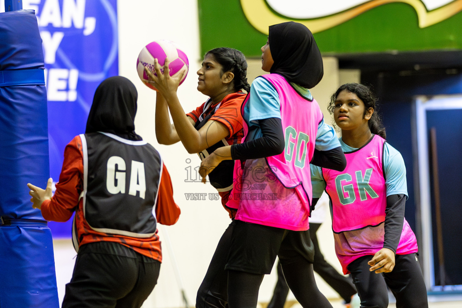 Young Netters A vs AIS Netball Academy in Day 5 of 3rd Netball Junior Championship, held at Social Center on Thursday 23rd January 2025 . Photos: Shuu Abdul Sattar / images.mv