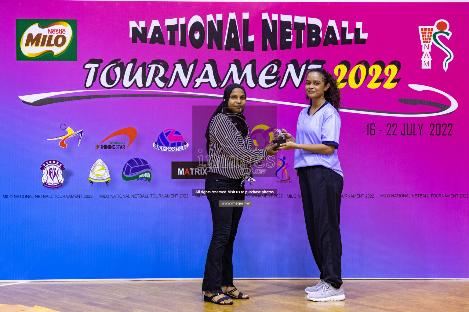 Sports Club Skylark vs Vyansa in the Milo National Netball Tournament 2022 on 17 July 2022, held in Social Center, Male', Maldives. 
Photographer: Hassan Simah / Images.mv