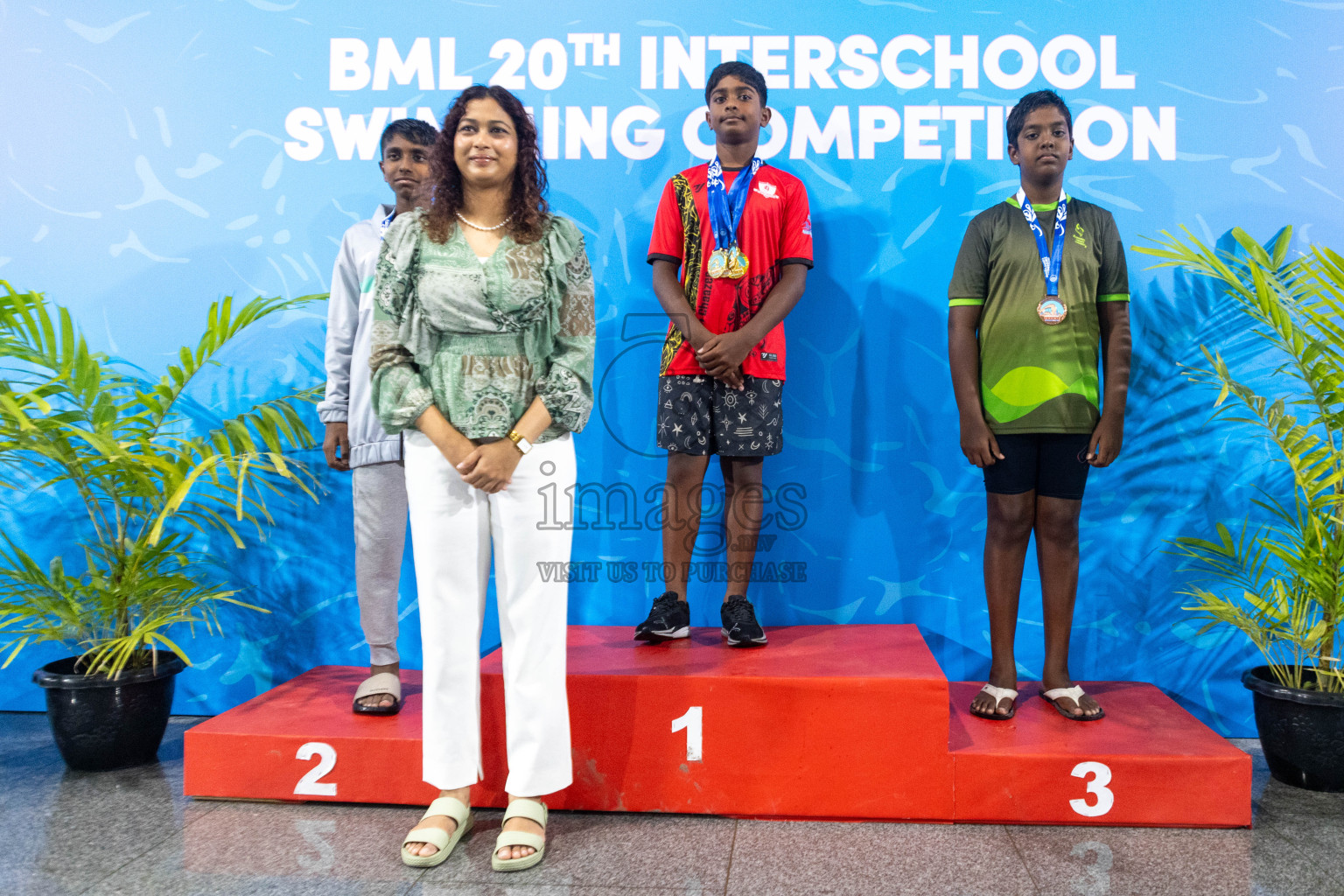 Day 4 of 20th Inter-school Swimming Competition 2024 held in Hulhumale', Maldives on Tuesday, 15th October 2024. Photos: Ismail Thoriq / images.mv